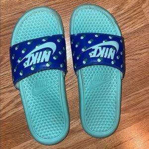 Womens Nike Slides